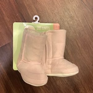 New baby girl boots